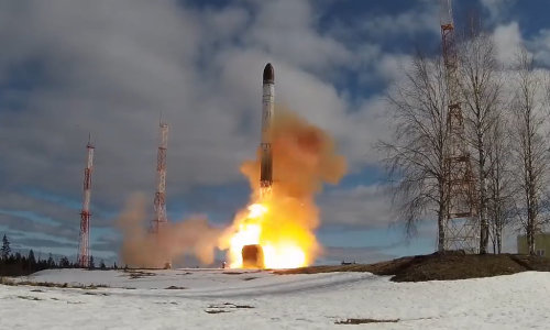 Nga phóng thử thành công tên lửa RS-28 Sarmat vào tháng 4/2022.