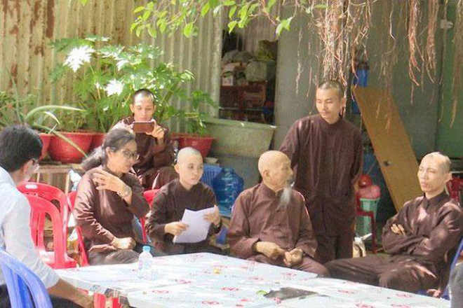 Lê Tùng Vân và những người tại "Tịnh thất Bồng Lai" lúc chưa bị bắt