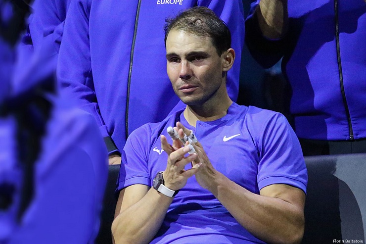 Nadal khóc trong buổi lễ chia tay sự nghiệp của Federer