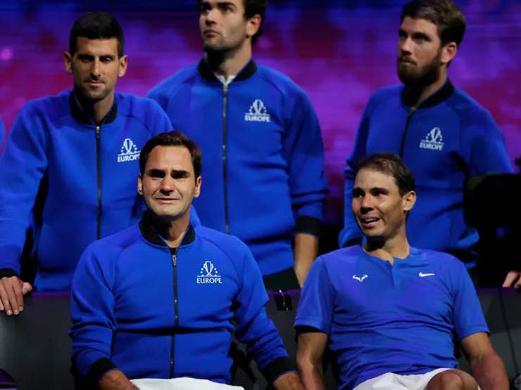 Fan bồi hồi nhìn Federer giã từ tennis, suy tư ngày Nadal & Djokovic cũng gác vợt