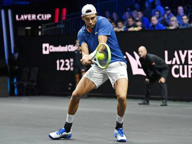 Tennis Laver Cup ngày 2: Berrettini hạ Aliassime, Djokovic thể hiện đẳng cấp