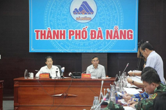 Đà Nẵng sơ tán hơn 107.000 người, dừng họp chợ, học sinh nghỉ học từ chiều 26-9 - 1