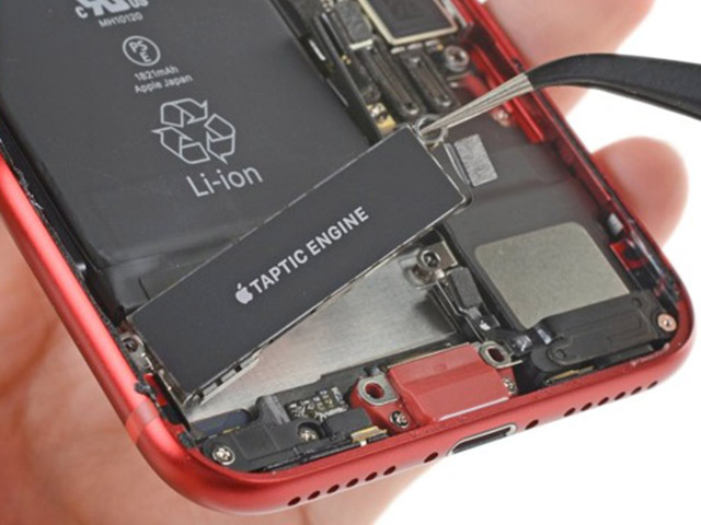 Apple lãi đậm nhờ vật liệu tái chế trên iPhone SE 2020