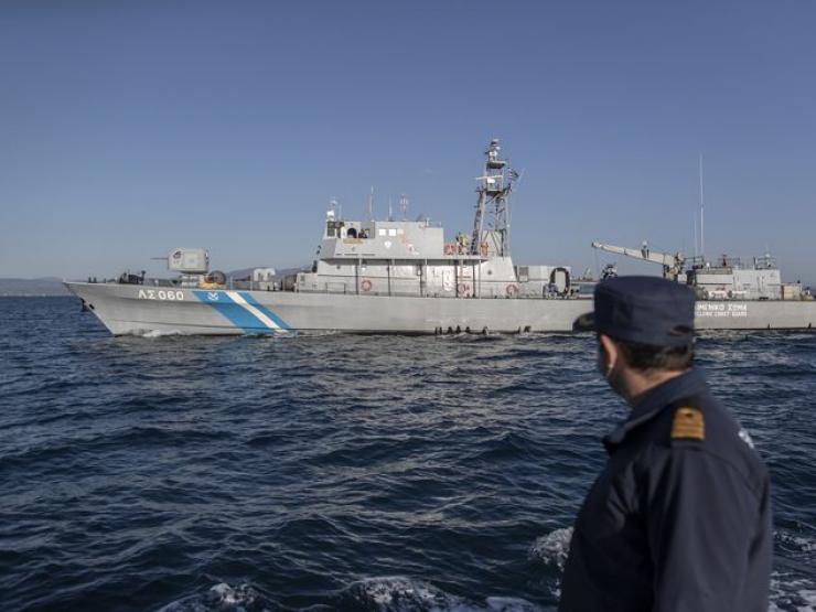Giữa lúc căng thẳng, tuần duyên Hy Lạp nổ súng vào tàu đi gần đảo Thổ Nhĩ Kỳ