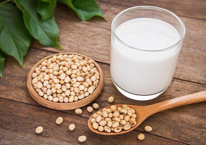 Nam giới uống nhiều sữa đậu nành có bị yếu sinh lý? - hình ảnh 1