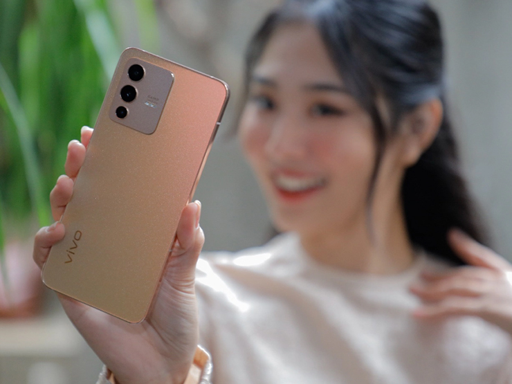 Điểm danh những smartphone 5G tầm trung đáng sở hữu nhất tháng 9