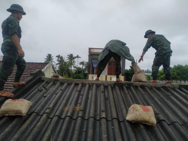 Bão chưa vào, đảo Lý Sơn đã có mưa to và gió giật cấp 8 - 5