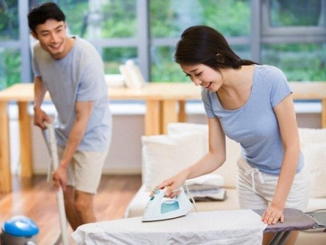 Cách thu phục ông chồng lười của những bà vợ thông minh