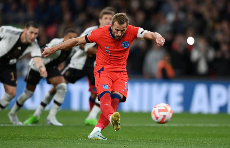 Harry Kane không bỏ lỡ cơ hội ghi bàn trên chấm phạt đền