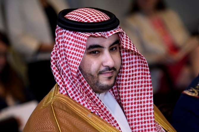 Khalid bin Salman, em trai thái tử, trở thành Bộ trưởng Quốc phòng Ả Rập Saudi.