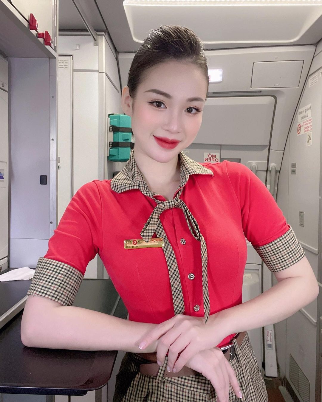 Nguyễn Ngọc Mai là tiếp viên hàng không được quan tâm trên mạng xã hội.