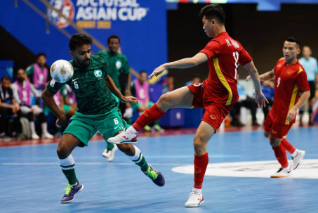 Video bóng đá ĐT Việt Nam - Saudi Arabia: Hiệp 2 nghẹt thở, vỡ òa phút cuối (Futsal châu Á)