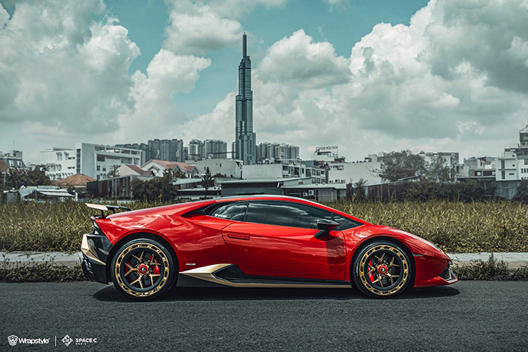 Lamborghini Huracan của ca sĩ Di Băng nâng cấp bộ mâm hơn 400 trăm triệu - 4