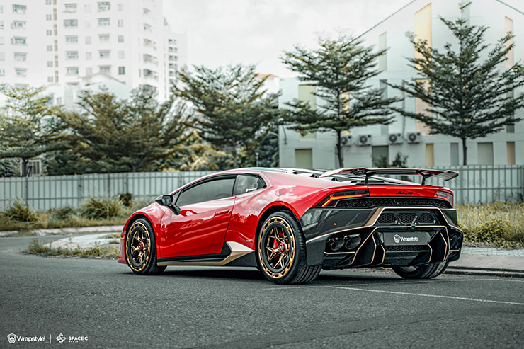 Lamborghini Huracan của ca sĩ Di Băng nâng cấp bộ mâm hơn 400 trăm triệu - 10
