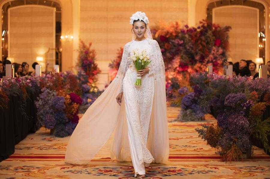 Thanh Hằng hoá cô dâu xinh đẹp trong thiết kế của Adrian Anh Tuấn - 7