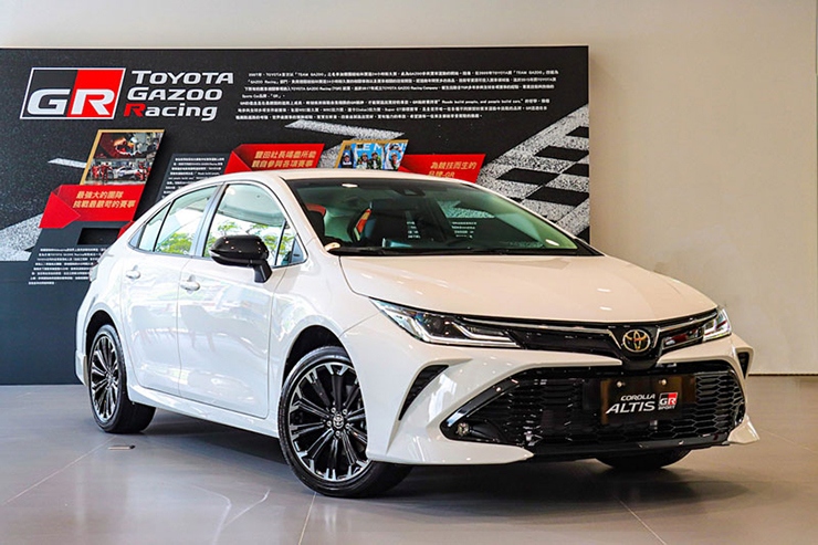 Toyota Corolla Altis GR-S lộ thông tin đăng kiểm tại Việt Nam - 3