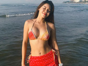 Bạn trẻ - Cuộc sống - Bạn gái thủ môn Lâm Tây khoe loại ảnh bikini nóng bỏng &quot;đốt mắt&quot;