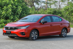 Giá xe Honda City lăn bánh tháng 7/2023, giảm 50% phí trước bạ