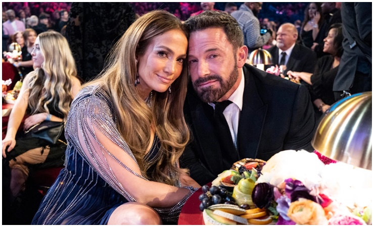 Hiện tại, Ben Affleck đang có cuộc hôn nhân mới bên “người cũ” Jennifer Lopez.
