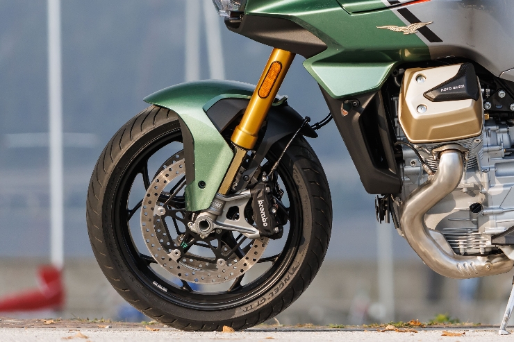 Siêu phẩm Moto Guzzi V100 Mandello sẽ bán tại Việt Nam từ tháng 8/2023 - 5