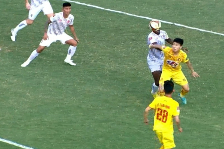 Video bóng đá Thanh Hóa - Hải Phòng: 2 phút choáng váng, lỡ ngôi đầu bảng (V-League)