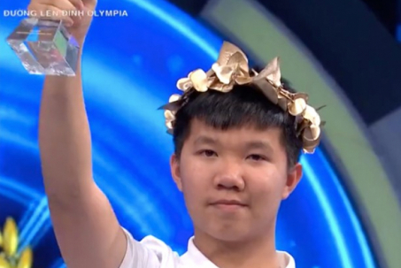 Nam sinh giữ kỷ lục tổng điểm đưa cầu truyền hình trực tiếp Chung kết năm Olympia 23 về Thanh Hóa