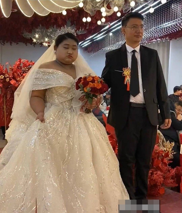 4 kiểu váy cưới tôn dáng cho cô dâu béo - Chụp ảnh cưới đẹp Hà Nội