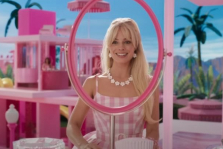 Phim Barbie bị cấm chiếu rạp Việt vì có hình ảnh "đường lưỡi bò"