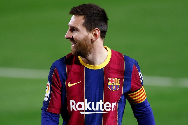 Barcelona vẫn nợ lương Messi, hẹn trả hết vào năm 2025 - 1