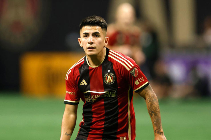 Thiago Almada (Atlanta United) được cả hai đội bóng thành Manchester để ý