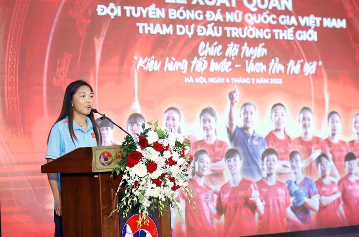 Trước ngày dự World Cup 2023, thủ quân ĐT Việt Nam bất ngờ nhận vinh dự lớn từ châu Âu