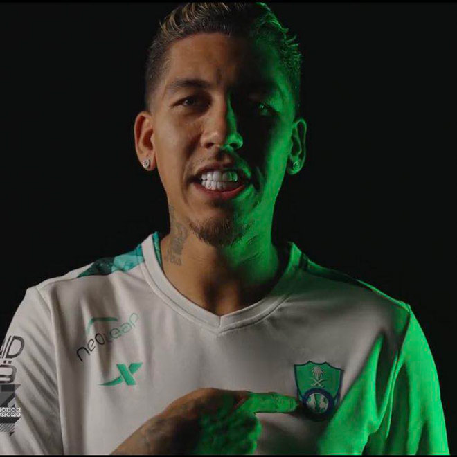 Tiền đạo Roberto Firmino đến Al Ahli theo dạng chuyển nhượng tự do sau khi đã có&nbsp;362 trận, 111 bàn thắng, 79 pha kiến tạo&nbsp;và&nbsp;7 danh hiệu cùng Liverpool