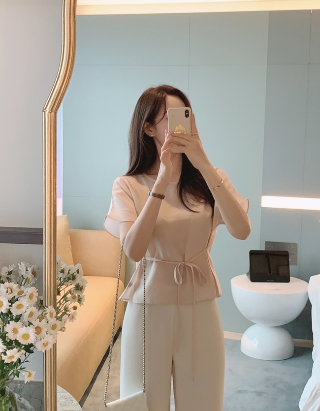 4 kiểu sơ mi công sở điệu mà không sến - 3