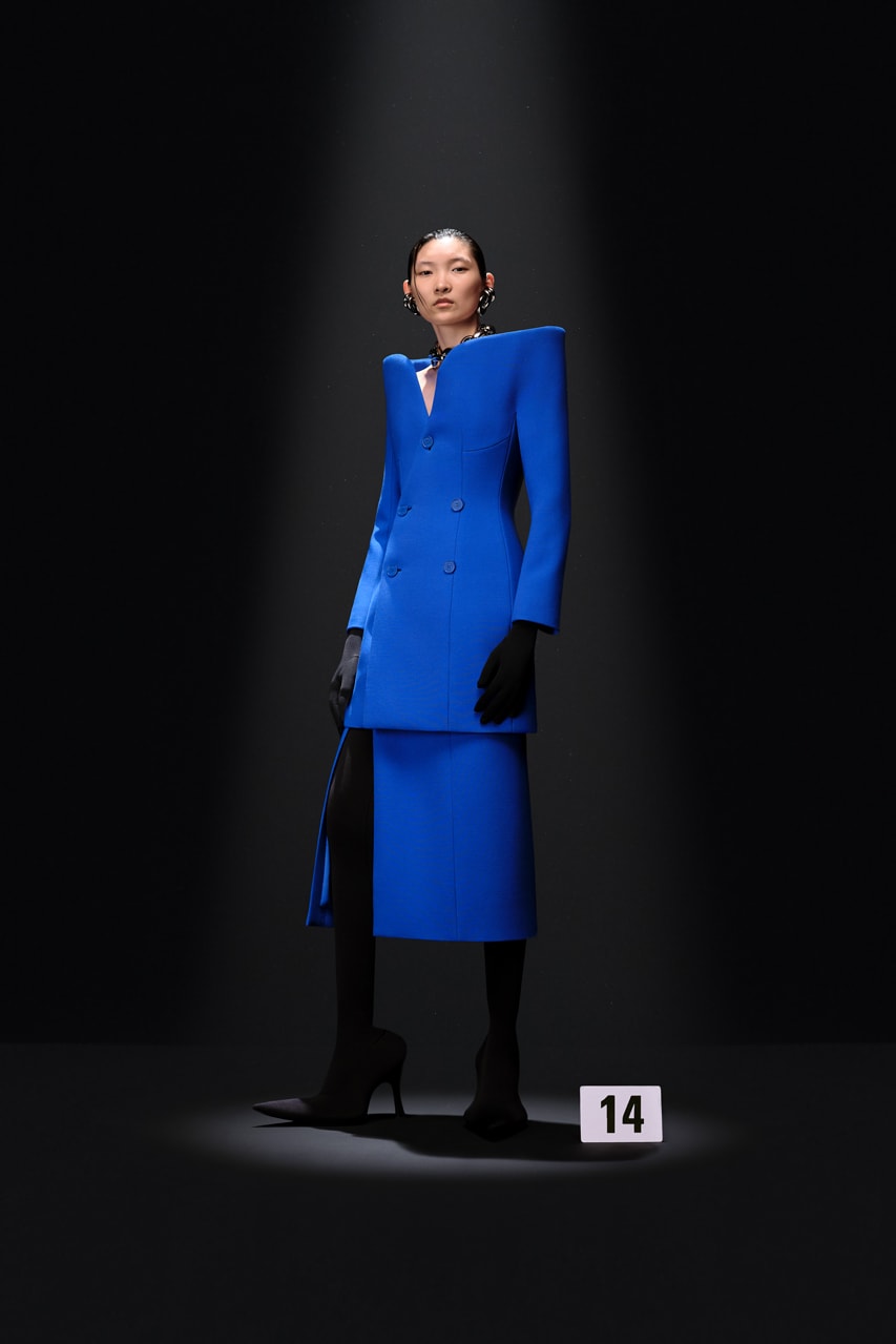 BST đẹp lộng lẫy của Balenciaga Couture vinh danh nghề thủ công - 14
