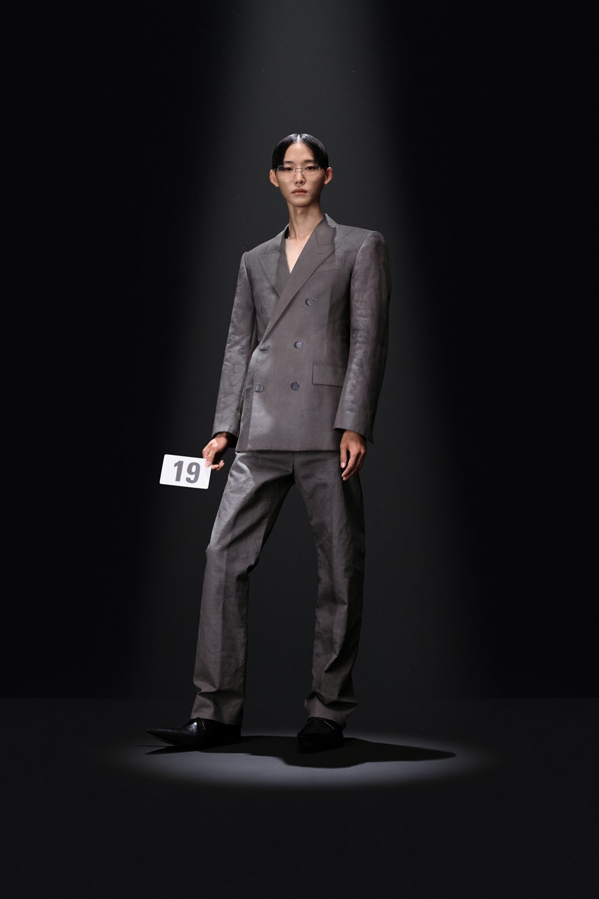 BST đẹp lộng lẫy của Balenciaga Couture vinh danh nghề thủ công - 19