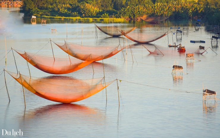 Đón bình minh rực rỡ ở Cửa Đại Hội An - 6