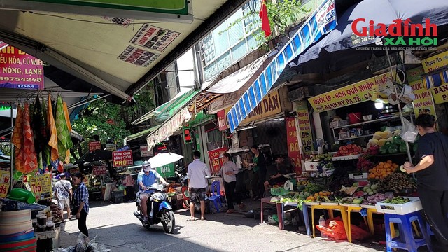 Vụ suất cơm bình dân giá 160.000 đồng ở Hà Nội: Nhiều người đi viện phải &#39;cắn răng&#39; trả giá &#39;trên trời&#39; - 2