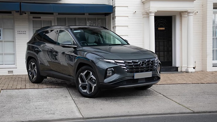 Giá xe Hyundai Tucson lăn bánh tháng 7/2023, giảm 50% phí trước bạ - 1