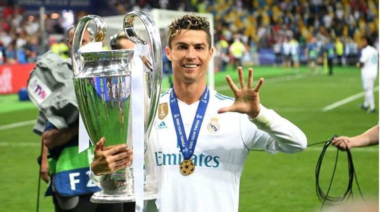 Ronaldo ngó lơ Barca và đến Real Madrid gặt hái vinh quang