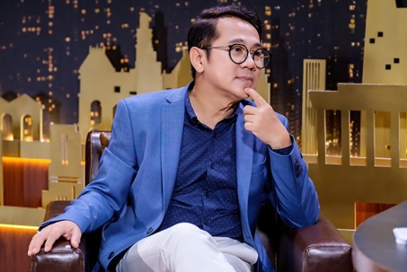 NSƯT Thành Lộc lần đầu làm rõ nghi vấn rời sân khấu kịch IDECAF vì tiền bạc