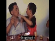 Clip hài hước - Những đứa con của năm khiến bố mẹ &quot;câm nín&quot;