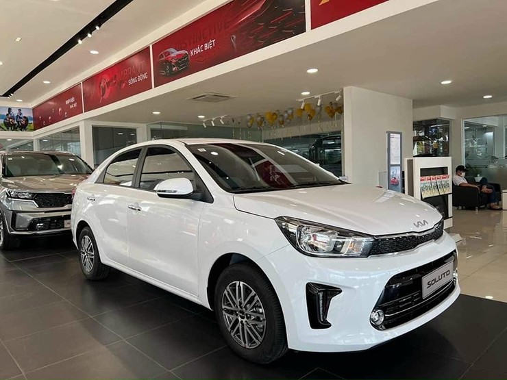 Giá xe KIA Soluto lăn bánh tháng 7/2023, giảm 50% lệ phí trước bạ - 13