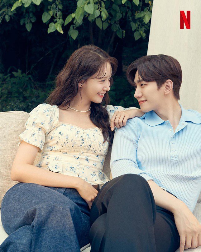 Cảnh hôn nồng cháy hơn 2 phút của Yoona và Lee Jun Ho gây sốt - 3