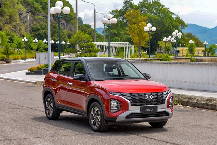 Giá xe Hyundai Creta niêm yết và lăn bánh tháng 7/2023 - 2