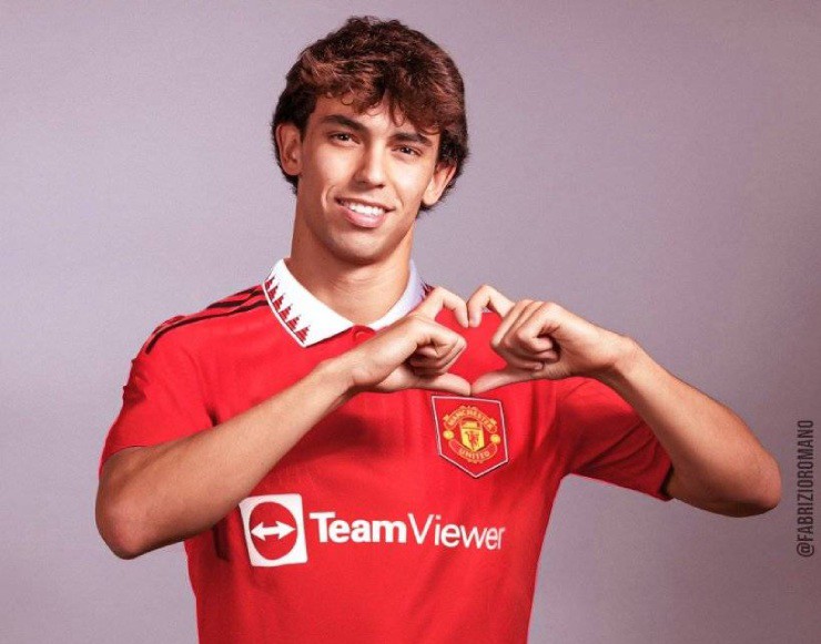 MU tính hỏi mượn Joao Felix