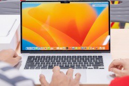 MacBook Air M2 15 inch lên kệ tại Việt Nam, bản rẻ nhất hứa hẹn gây ”sốt”