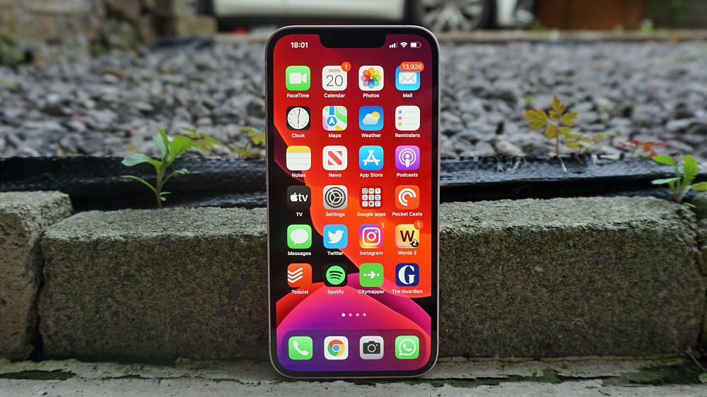 iPhone 13 có đáng mua vào thời điểm này? - 1