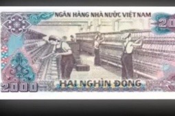 3 nữ công nhân được in ở mặt sau tờ tiền 2000 đồng của nước ta là ai?