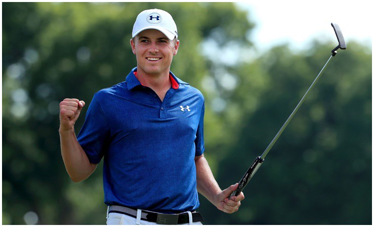 Jordan Spieth được coi là &#34;thần đồng&#34; của làng golf với vẻ điển trai cao ráo.
