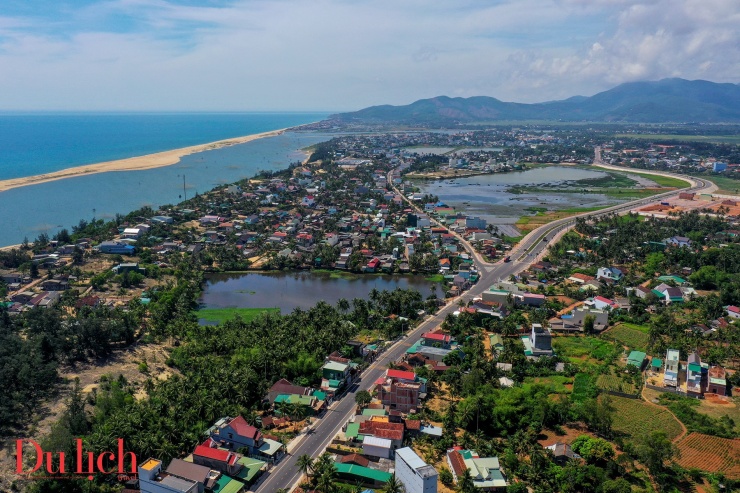 Vẻ đẹp mộng mơ của tuyến đường ven biển dài 118km ở Bình Định - 4